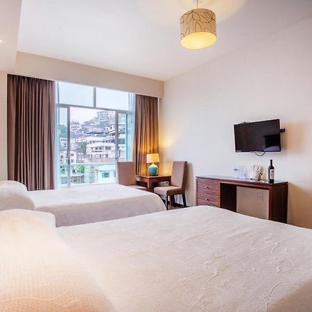 Blaze Hotel & Suites プエルトバラータ エクステリア 写真